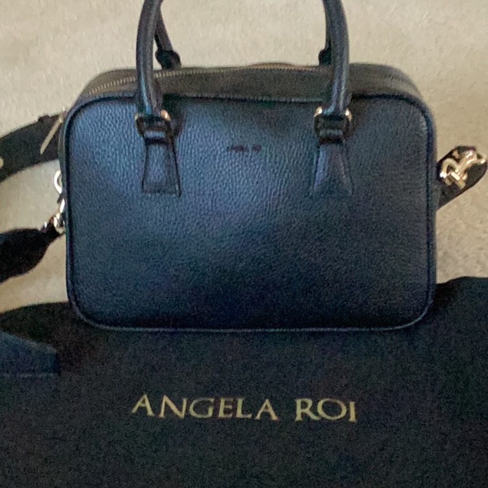 Angela Roi Barton Duffle Bag Black (pre-signet)